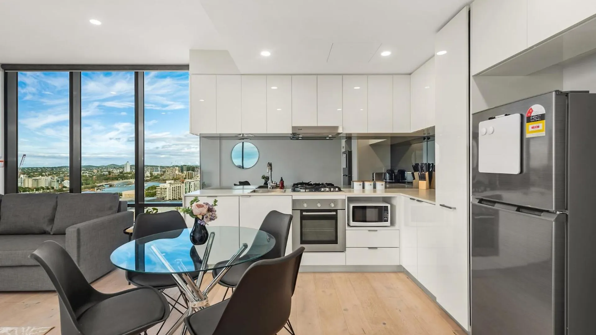 Apartment King Bed, Car Park And Gorgeous City & River Views Brisbane